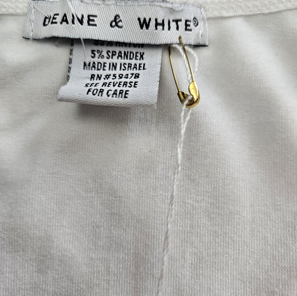 NWT - Dean & White Stretch White Jersey - Size XL - Picture 6 of 7